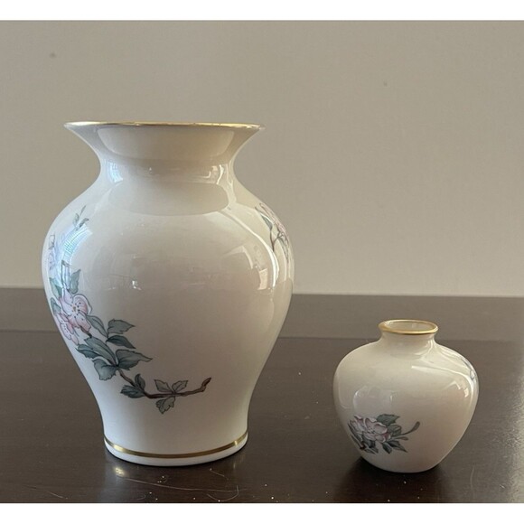 Lenox “Serenade” Bird Floral Motif Gold Trim Vases Made in USA 5.5” & 2.5" Lot - Picture 3 of 7